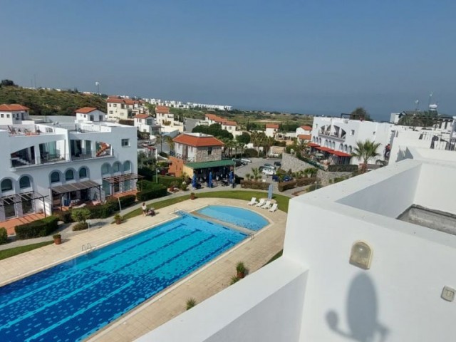 2 BEDROOM PENTHOUSE APARTMENT FOR SALE IN KYRENIA BAHCELI !! WITH POOL AND TENNIS COURT ON SITE !!