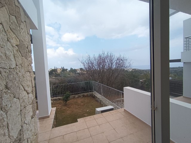 2 BEDROOM APARTMENT WITH SEA VIEWS !!