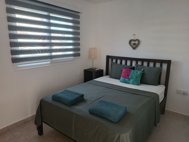 PENTHOUSE-WOHNUNG MIT 4 SCHLAFZIMMERN ZU VERKAUFEN IN KYRENIA BAHCELI !! MIT POOL UND TENNISPLATZ VOR ORT !!