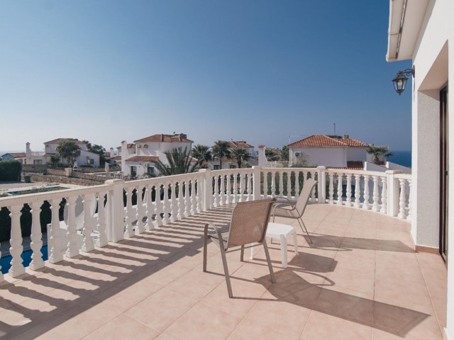 3 BEDROOM VILLA WITH A POOL IN BAHCELI KYRENIA WITH SEA VIEWS !!