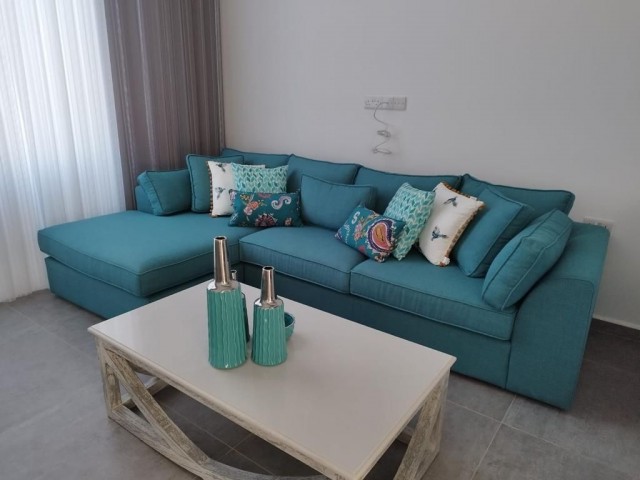 GİRNE BAHÇELİ DE LÜKS 1+1 LOFT DAİRE !!