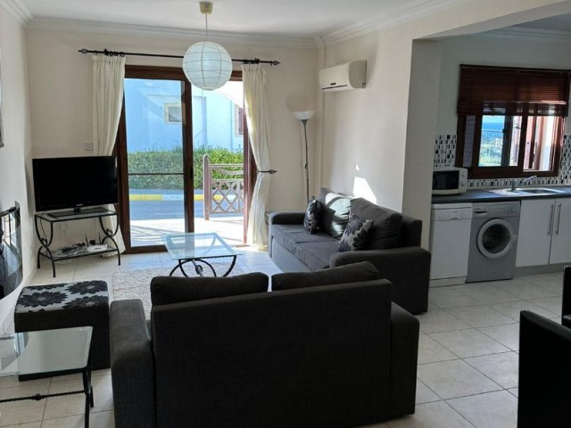 GREAT VALUE FULLY FURNISHED 3 BEDROOM APARTMENT WITH SEA VIEWS!!