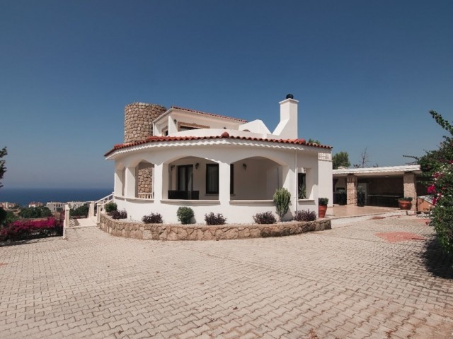 Stunning 3/5 Bedroom Fully Furnished Villa With Large Plot And Elevated Views  !!