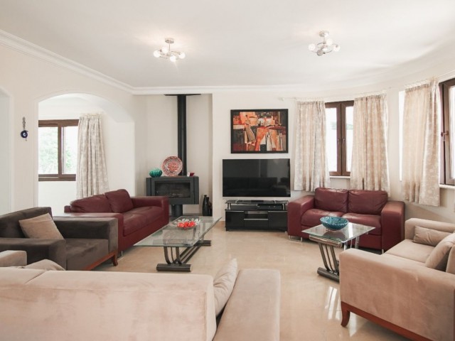 Stunning 3/5 Bedroom Fully Furnished Villa With Large Plot And Elevated Views  !!