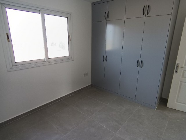 Yenilenmiş 2 Yatak Odalı Penthouse Daire