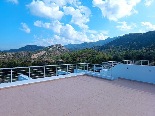 Bezauberndes Penthouse-Apartment mit Atemberaubendem Blick in Tatlisu