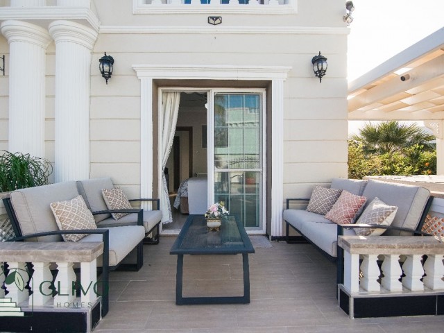 Luxuriöse 3-Schlafzimmer-Villa mit Pool und atemberaubendem Blick in Catalkoy