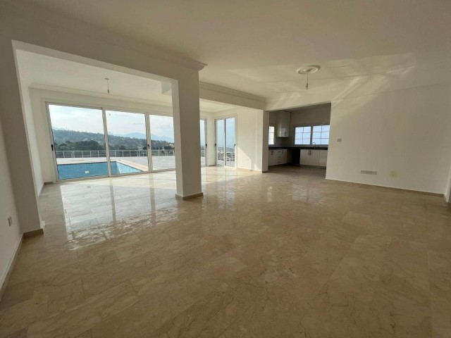 Stunning 4 Bedroom Villa with Sea and Mountain Views in Esentepe