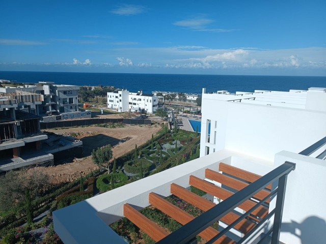 Stilvolles 2-Zimmer-Loft mit Panoramablick und Dachterrasse in Esentepe, Kyrenia