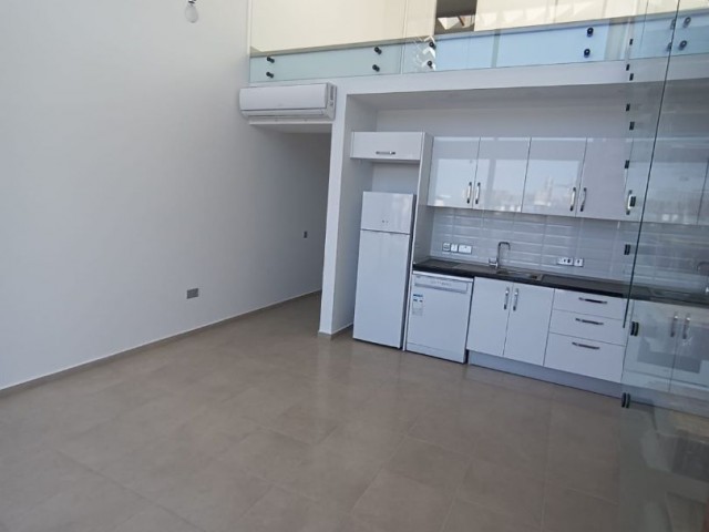 Stilvolles 2-Zimmer-Loft mit Panoramablick und Dachterrasse in Esentepe, Kyrenia