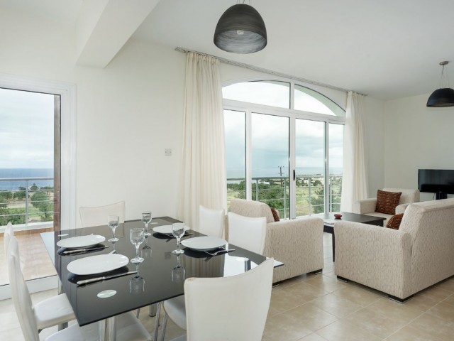 Captivating Coastal Living: 2-BR Penthouse in Bahceli, Kyrenia