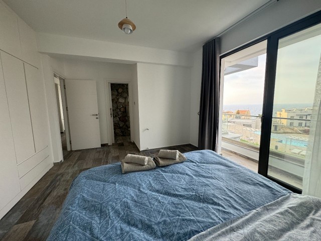 Deniz Manzaralı Geniş Penthouse Daire