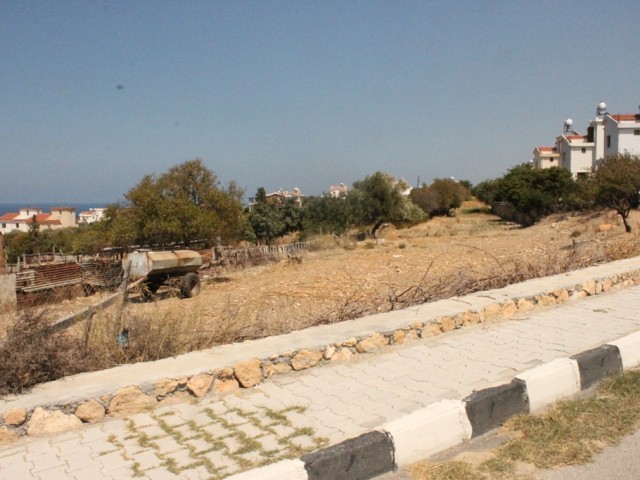 Feld Kaufen in Esentepe, Kyrenia