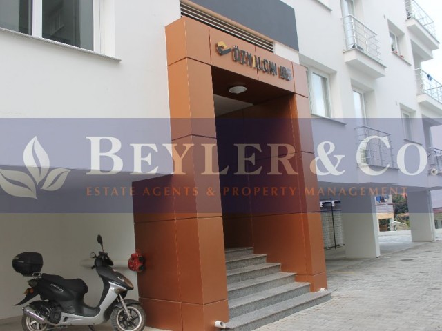 **PRICE REDUCED** 2 + 1 fully furnished apartment in Central Kyrenia - Ref: GE513