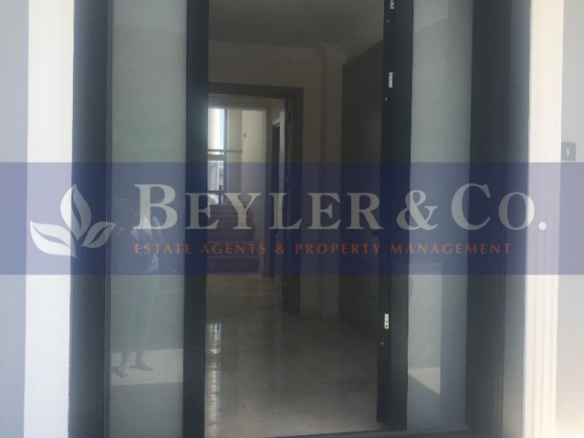 Bellapais'de 3 + 4 sifir ozel havuzlu & bahceli villa - Ref: BS511