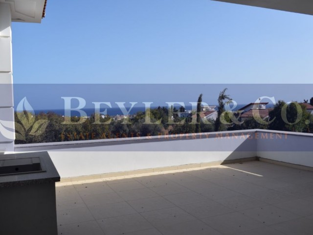 5 + 4 new build villa with private pool and sea & mountain views  - Ref: AK514