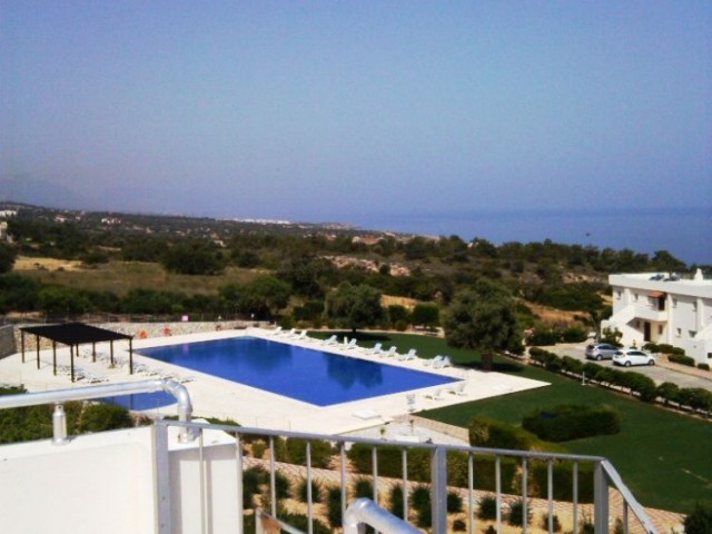 2 Bedroom Garden Apartmemt, Communal Pool and Gymö DEEDS READY to TRANSFERS! in Esentepe near Girne/Kyrenia Ref: EE504