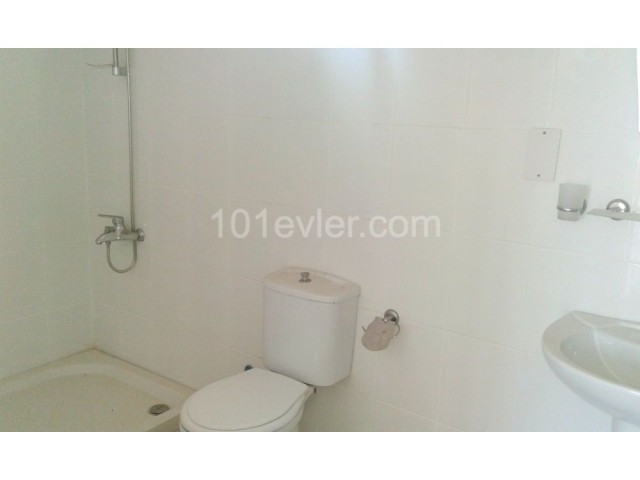 2 Bedroom Apartment & Roof Terrace,  Ref: EE509