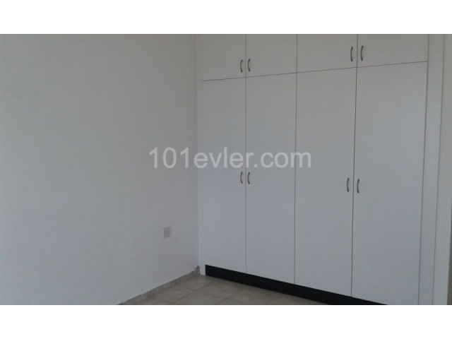 2 Bedroom Apartment & Roof Terrace,  Ref: EE509