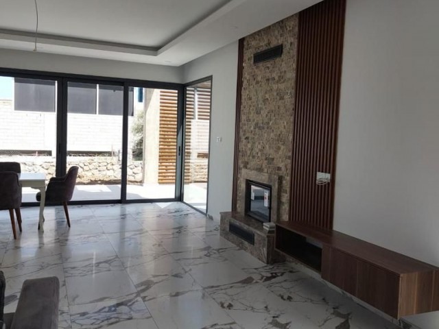 3+1 Villa zum Verkauf in Kyrenia Chatalköy ** 