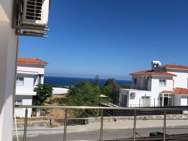 Villen zur täglichen Miete in Kyrenia Chatalköy ** 