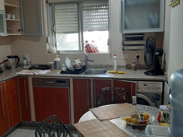 Detached House To Rent in Zeytinlik, Kyrenia