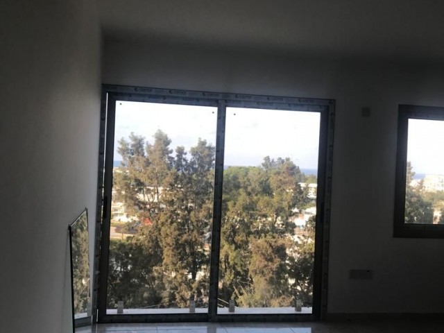 Flat For Sale in Aşağı Girne, Kyrenia