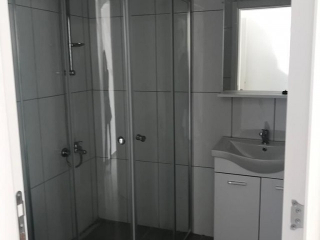 Flat For Sale in Yukarı Girne, Kyrenia