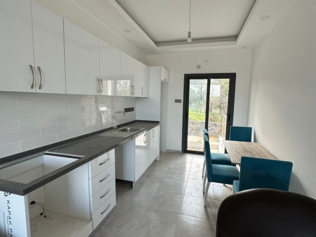 Flat To Rent in Karaoğlanoğlu, Kyrenia