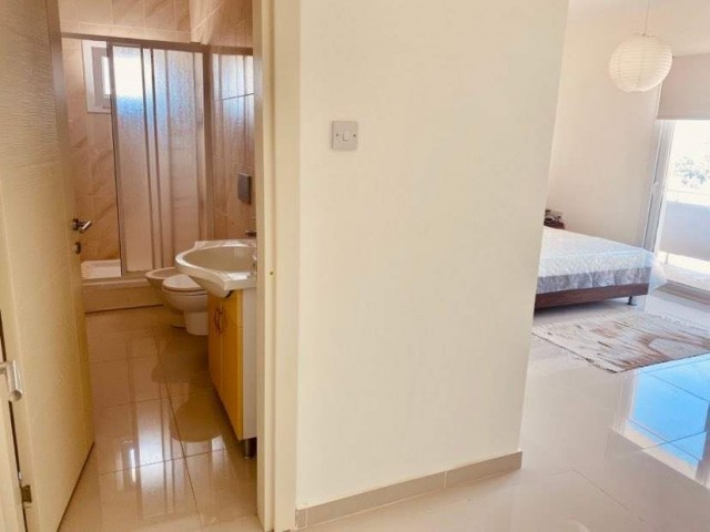 Flat To Rent in Aşağı Girne, Kyrenia