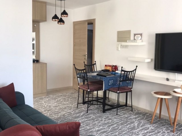 Zu verkaufen 2+1 Wohnung in Kyrenia Zentrum 