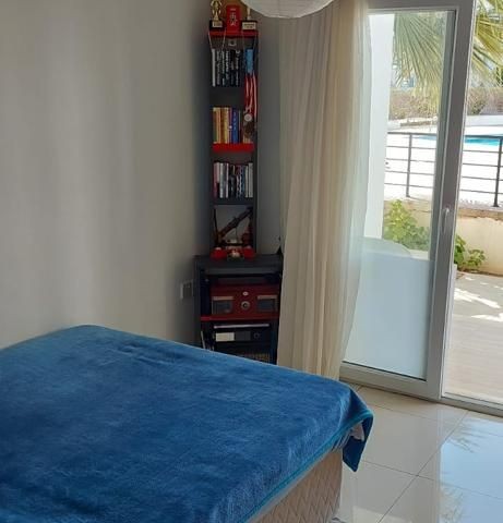 Zu verkaufen 1+1 Wohnung in der Nähe von Elexus Hotel in Catalkoy Kyrenia