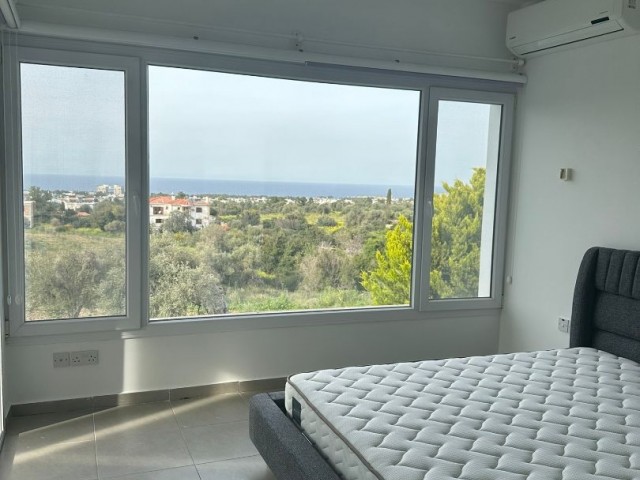 Girne Ozanköy Satılık Lüks Villa