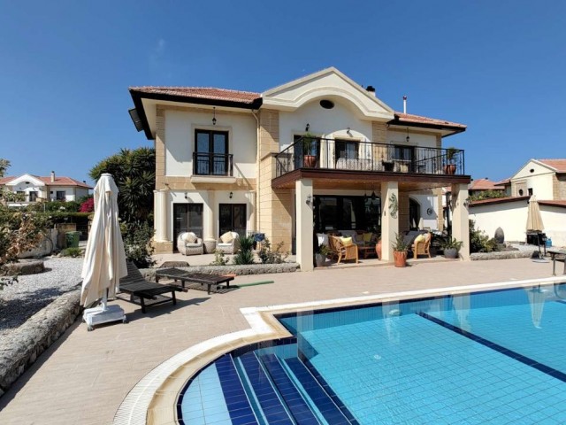 Luxuriöse Villa in Lapta, Kyrenia