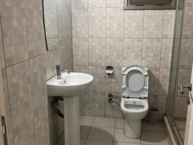 2+1 Wohnung zur Miete in Kyrenia Zentrum