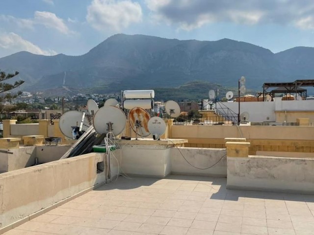 Zu verkaufen 1+1 Wohnung in Kyrenia Dogankoy