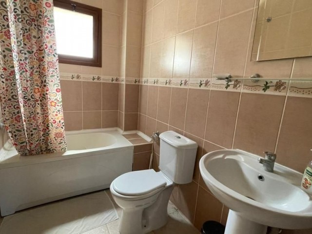 Zu verkaufen 1+1 Wohnung in Kyrenia Dogankoy