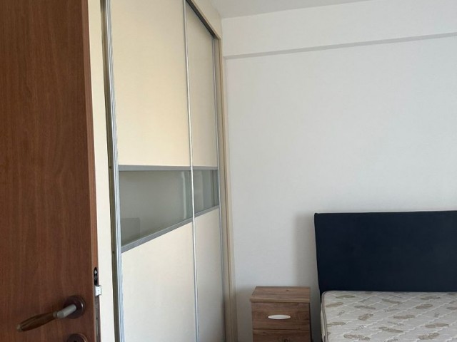 Zu verkaufen 1+1 Wohnung mit türkischem Kocan in Kyrenia Zentrum