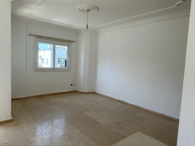 3+1 Flat For Sale In The Center Of Kyrenia