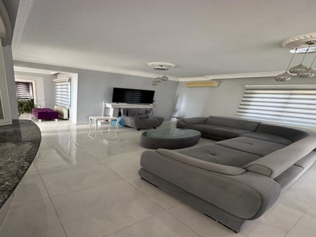 Luxury Villa for Rent in Catalkoy, Kyrenia