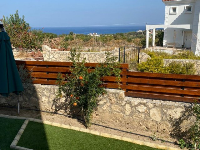 Villa Kaufen in Karşıyaka, Kyrenia