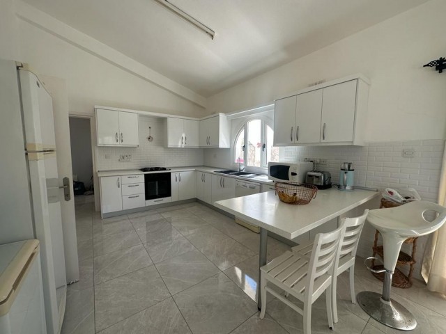 3+1 Villa for Rent in Kyrenia Lapta