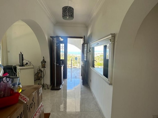 3+1 Villa zur Miete in Kyrenia Lapta