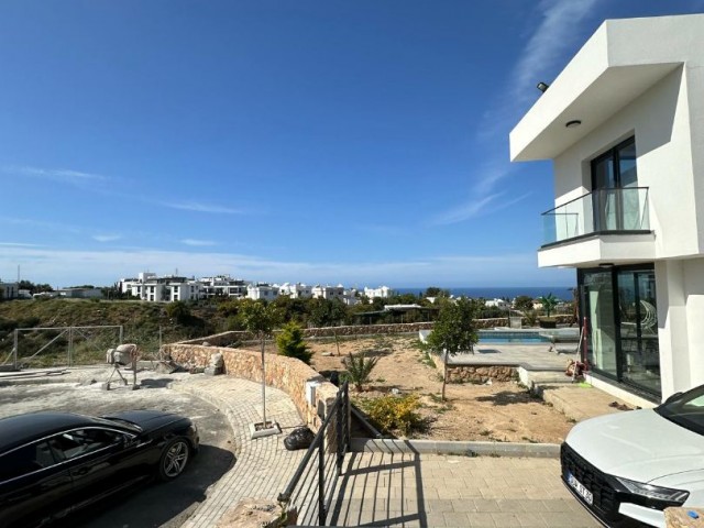 Villa For Sale in Çatalköy, Kyrenia