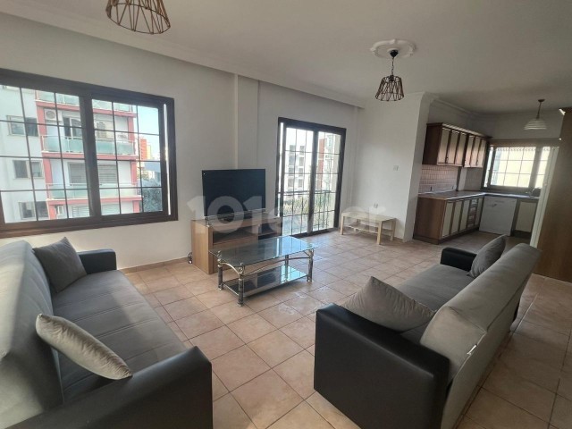 3+1 penthouse for rent in Kyrenia Center