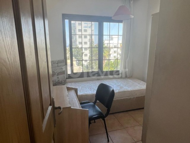 Girne Merkezde 3+1 kiralık daire