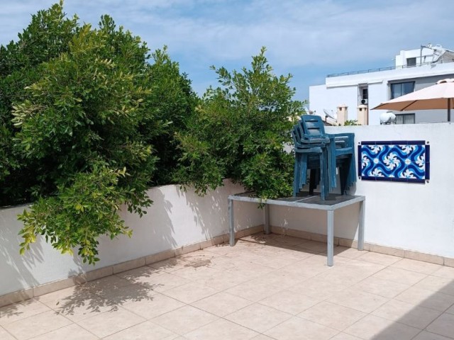 Girne Merkezde 2+1satılık penthouse