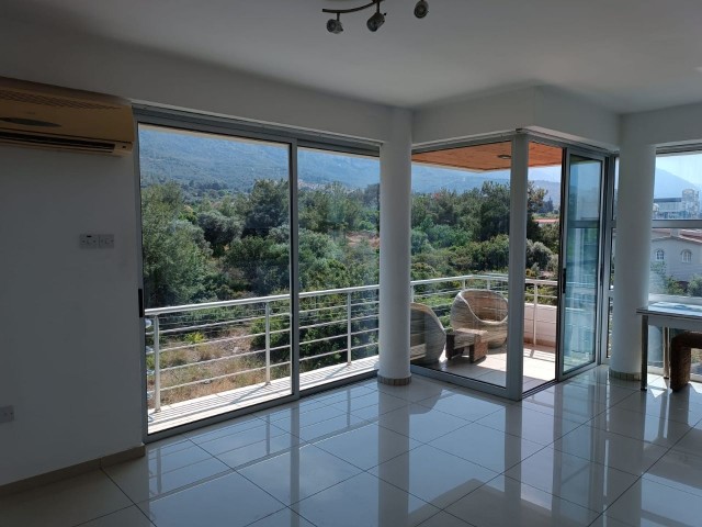 2+1 penthouse for sale in Kyrenia Center