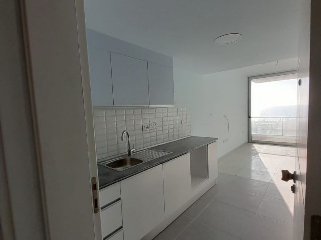 Flat for RENT with sea view in İskele Bogaz