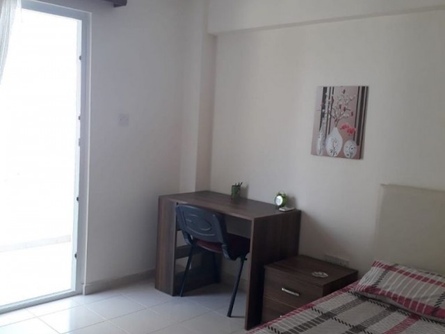 2 bedroom flat to rent in Kyrenia City Center